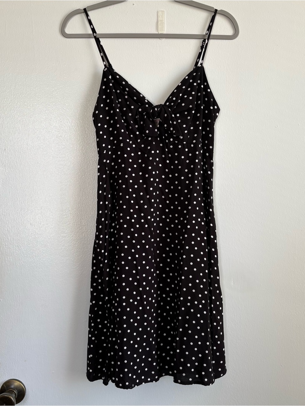 Mossimo Supply Co. XS Black White Polka Dot Bow Front Knee Sundress V-Neck
